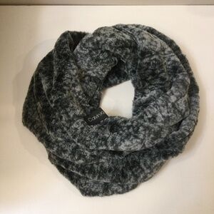 Calvin Klein Faux Fur Infinity Loop Scarf Super Soft  Luxurious Gray